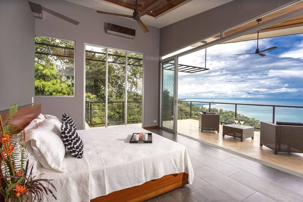 Photo of Bedroom in Dominical
