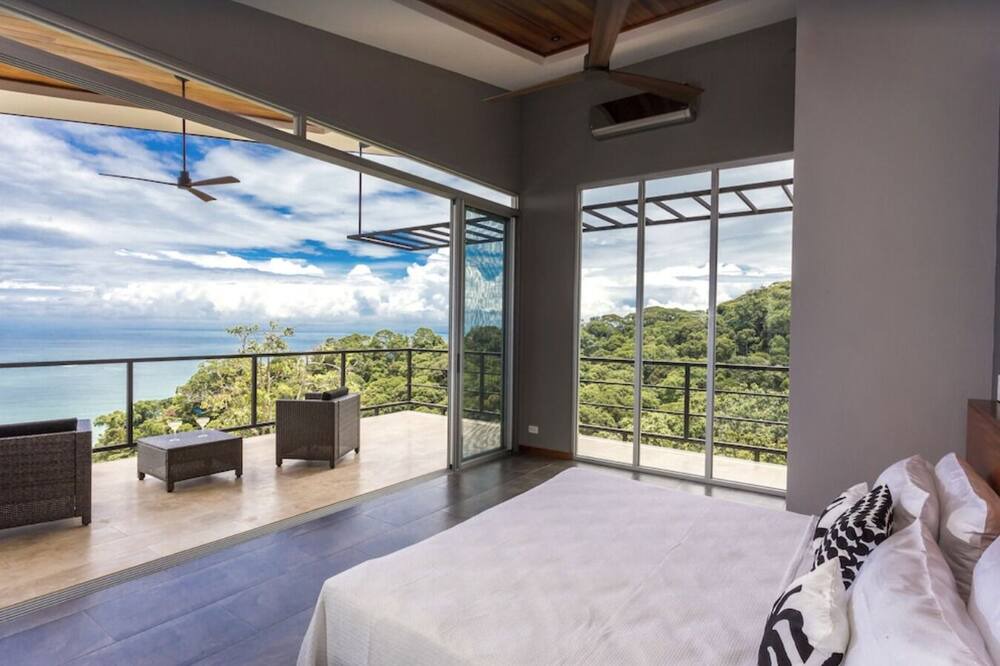 Photo of Bedroom in Dominical