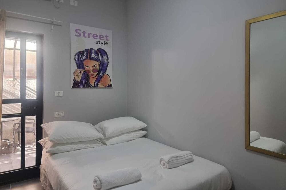 Photo of Bedroom in Jaffa