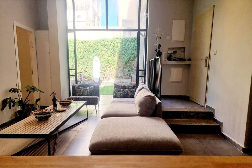 Photo of Livingroom in Jaffa