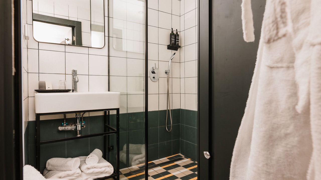 Photo of Bathroom in Kerem HaTeimanim