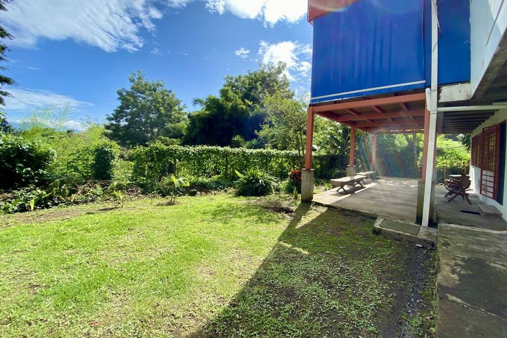 Photo of Outdoor in Roble