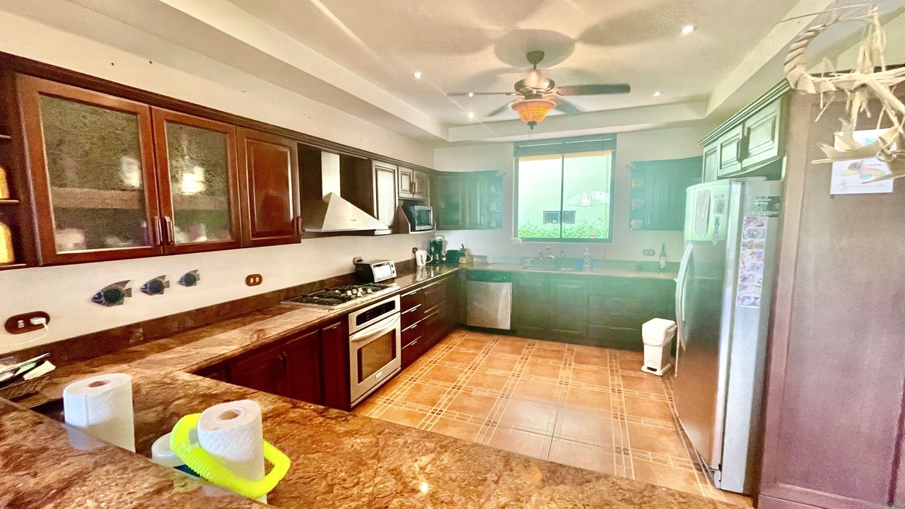 Photo of Kitchen in Villas Xihu