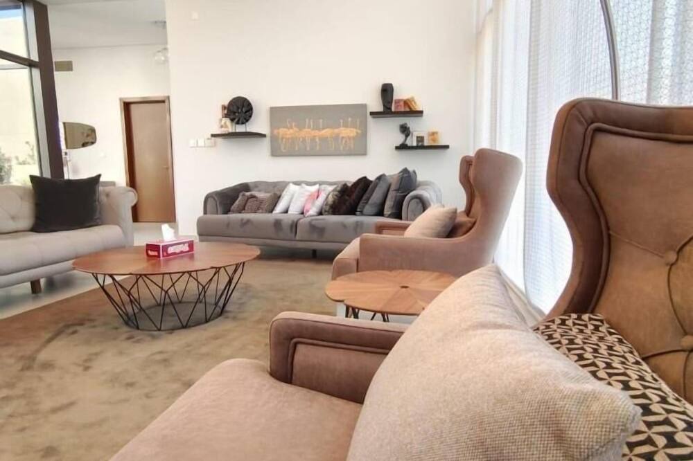 Photo of Livingroom in Muscat