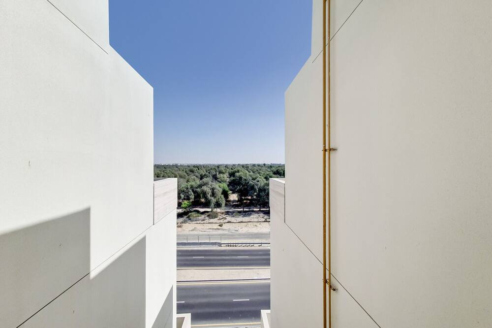 Photo of Patio Balcony in Mirdif