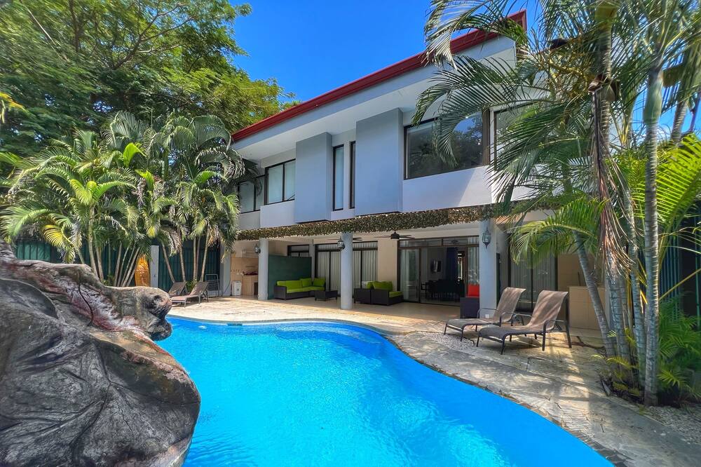 Photo of Outdoor in Coco