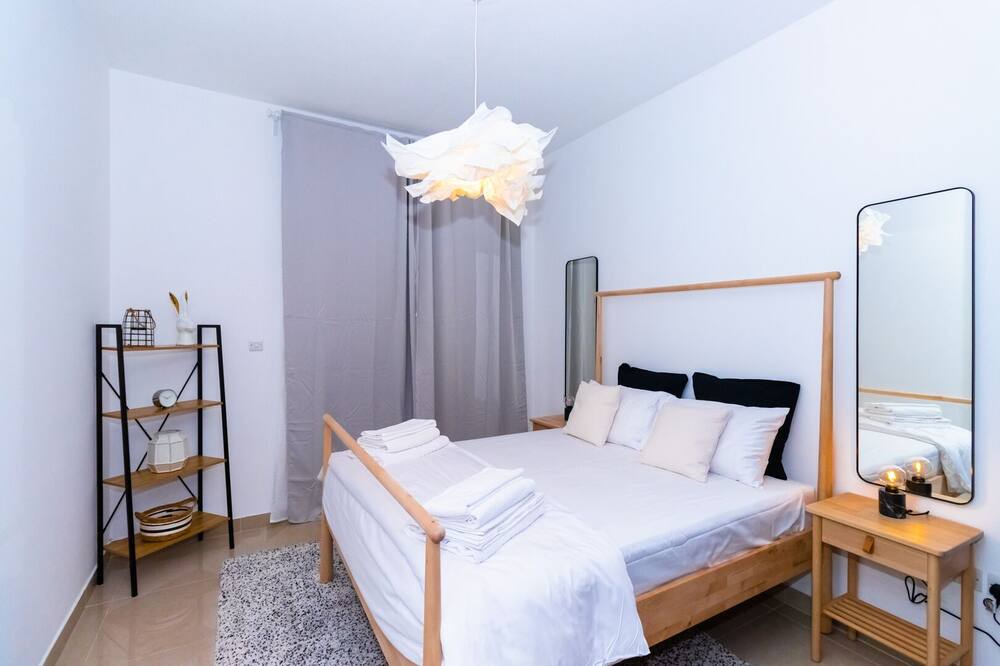 Photo of Bedroom in Al Hamra Village
