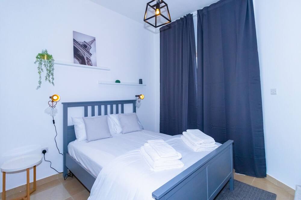 Photo of Bedroom in Al Hamra Village