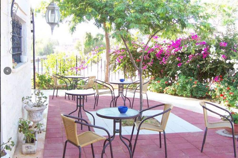 Photo of Outdoor in Arad