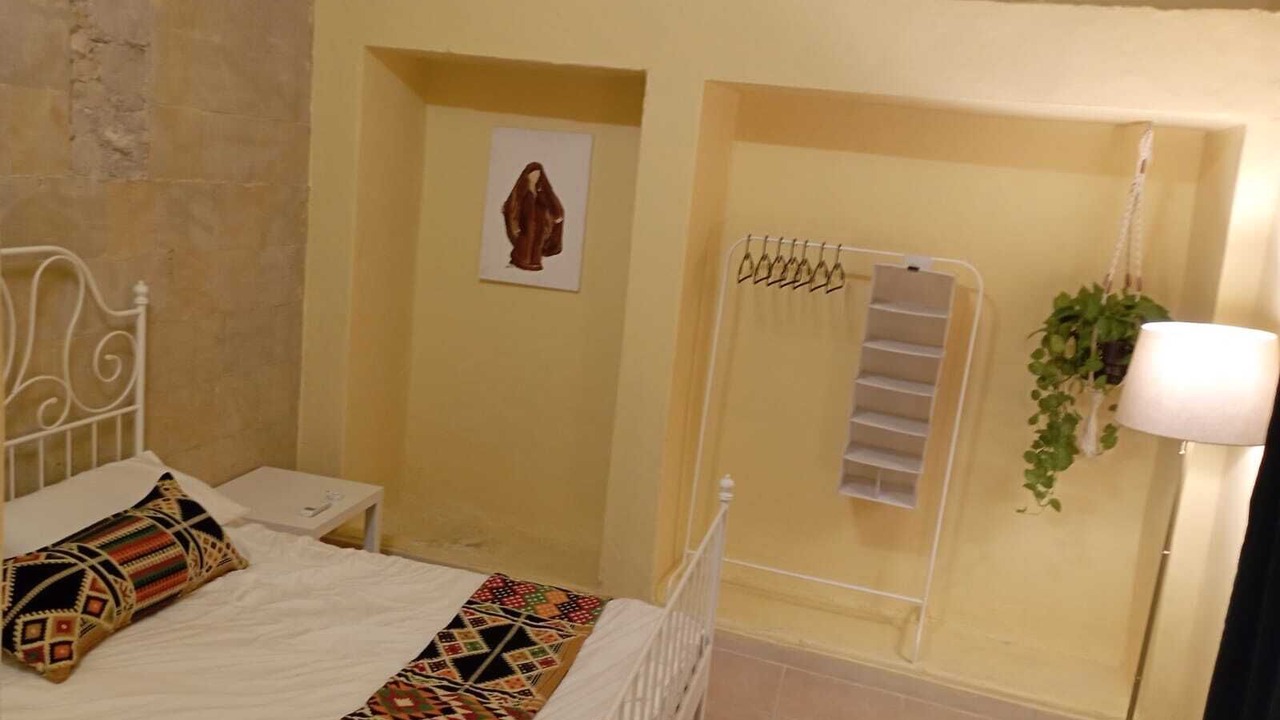 Photo of Bedroom in Salt