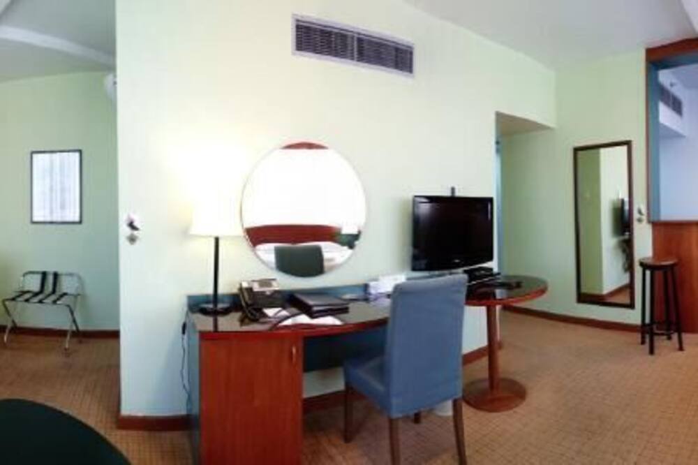 Photo of Bedroom in Al Zahiyah
