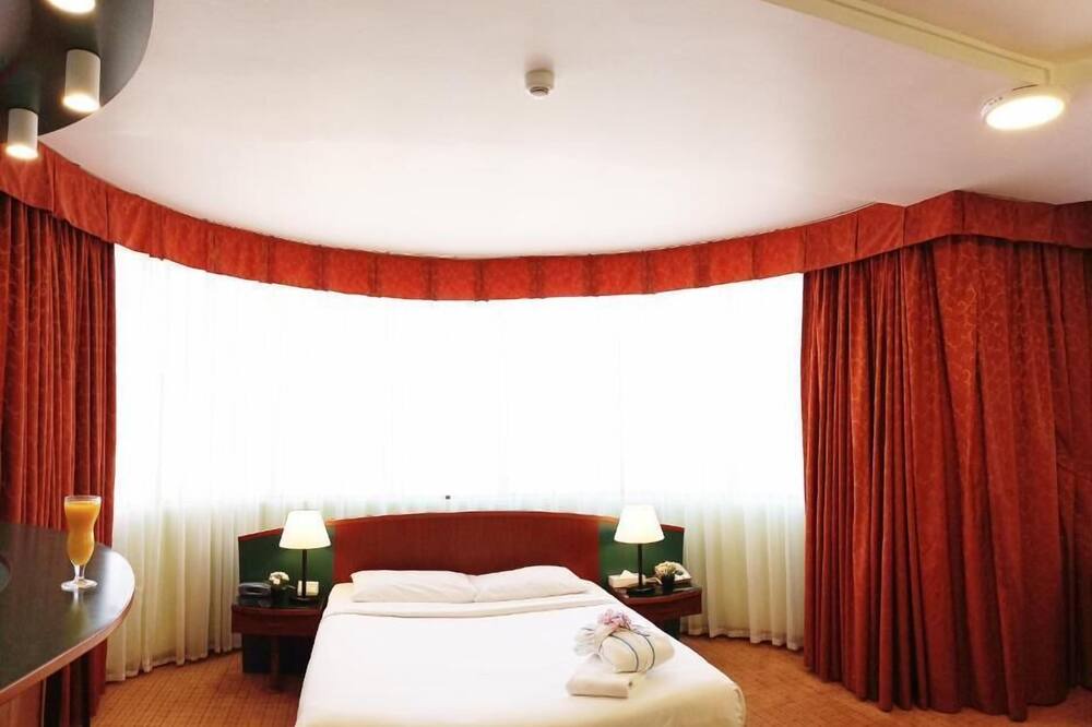 Photo of Bedroom in Al Zahiyah