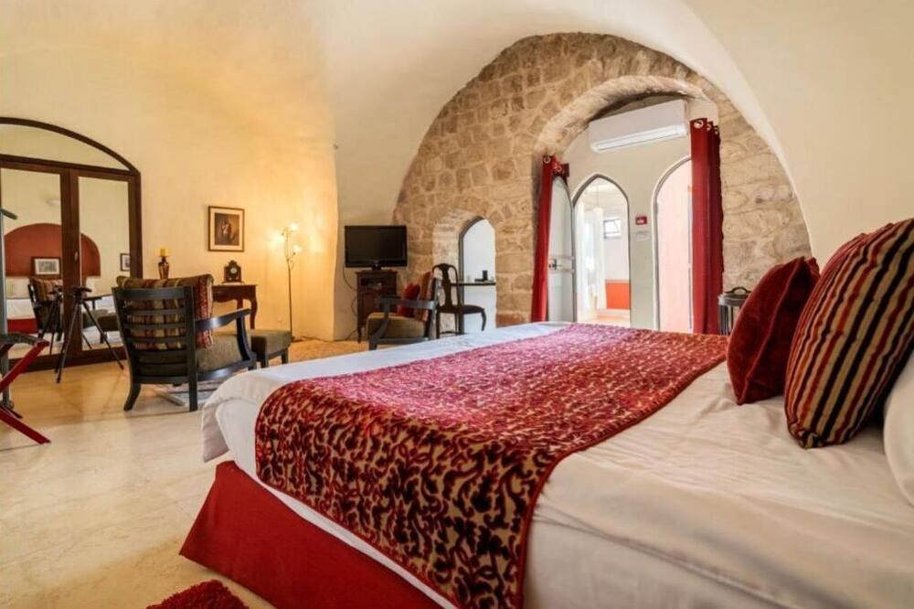 Photo of Bedroom in Artists Colony