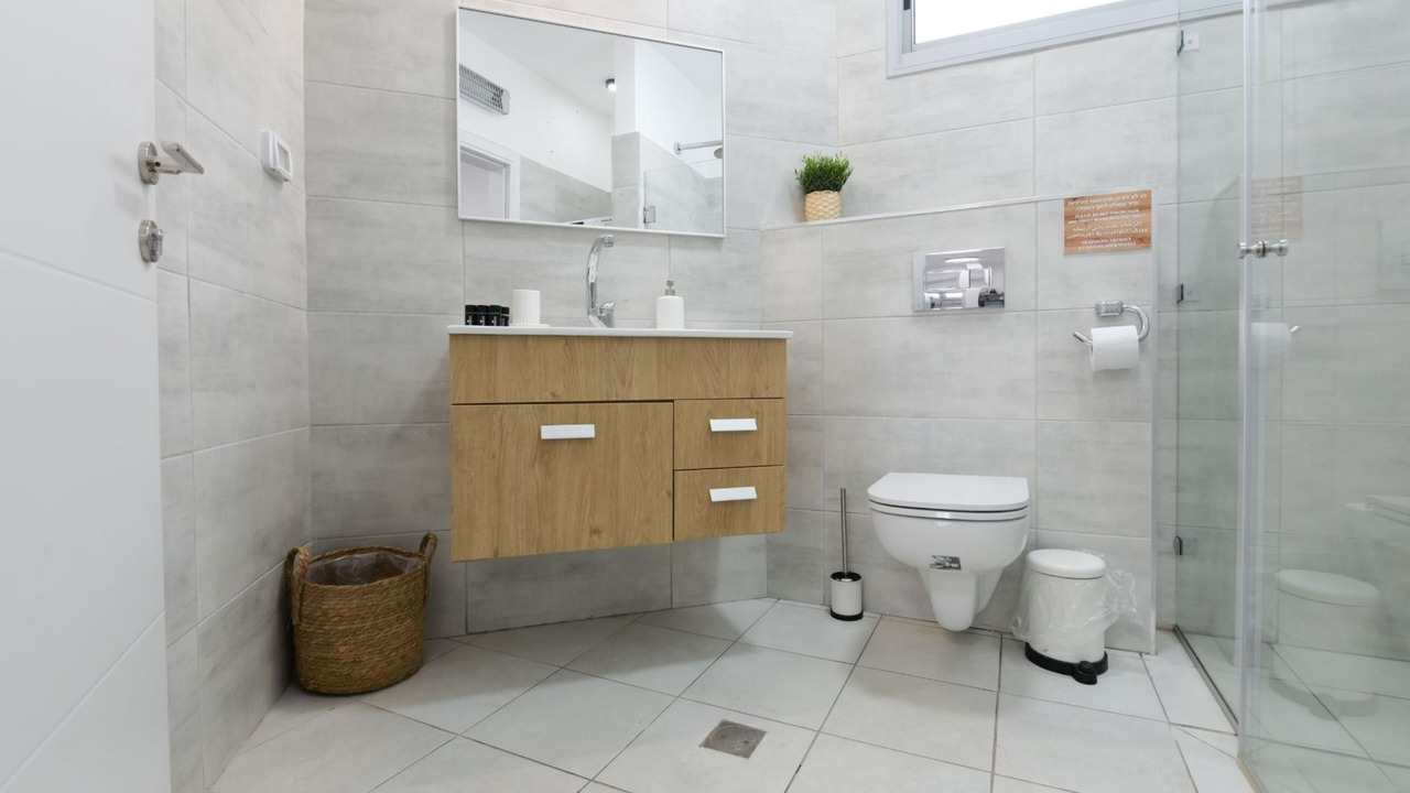 Photo of Bathroom in Migdal