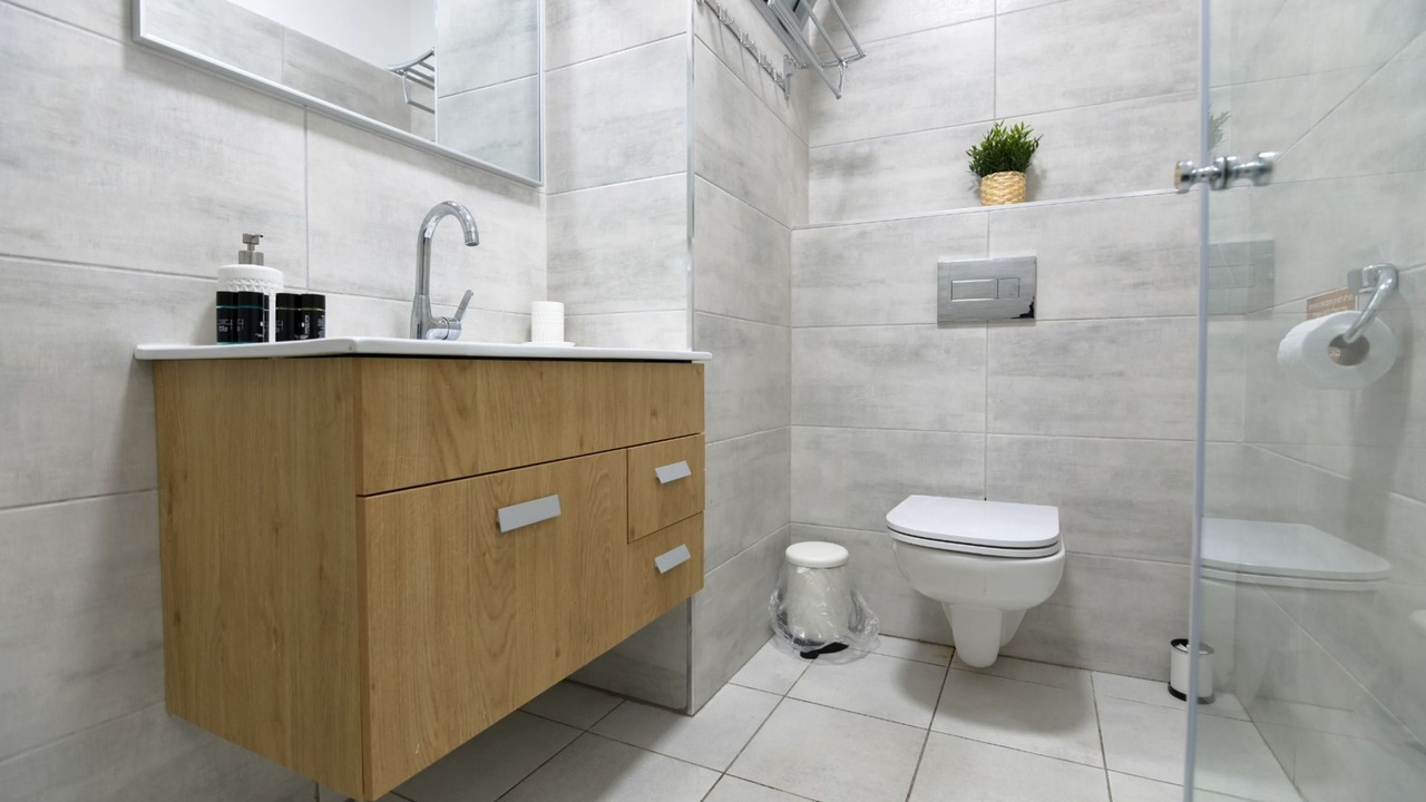 Photo of Bathroom in Migdal