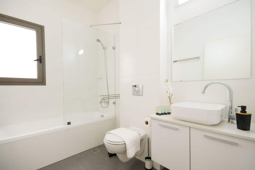 Photo of Bathroom in Migdal