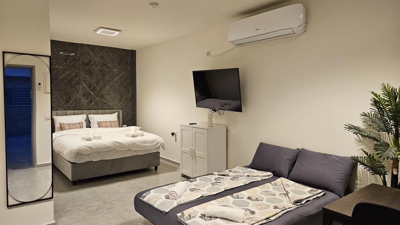 Photo of Bedroom in Neve Zohar