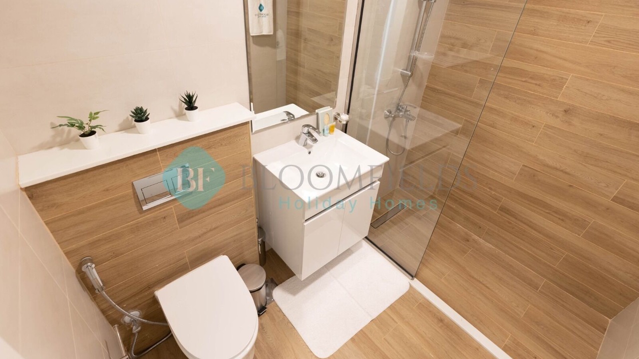 Photo of Bathroom in Al Raha Beach