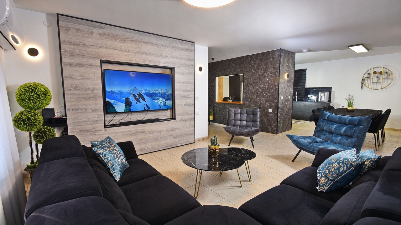 Photo of Livingroom in Safed