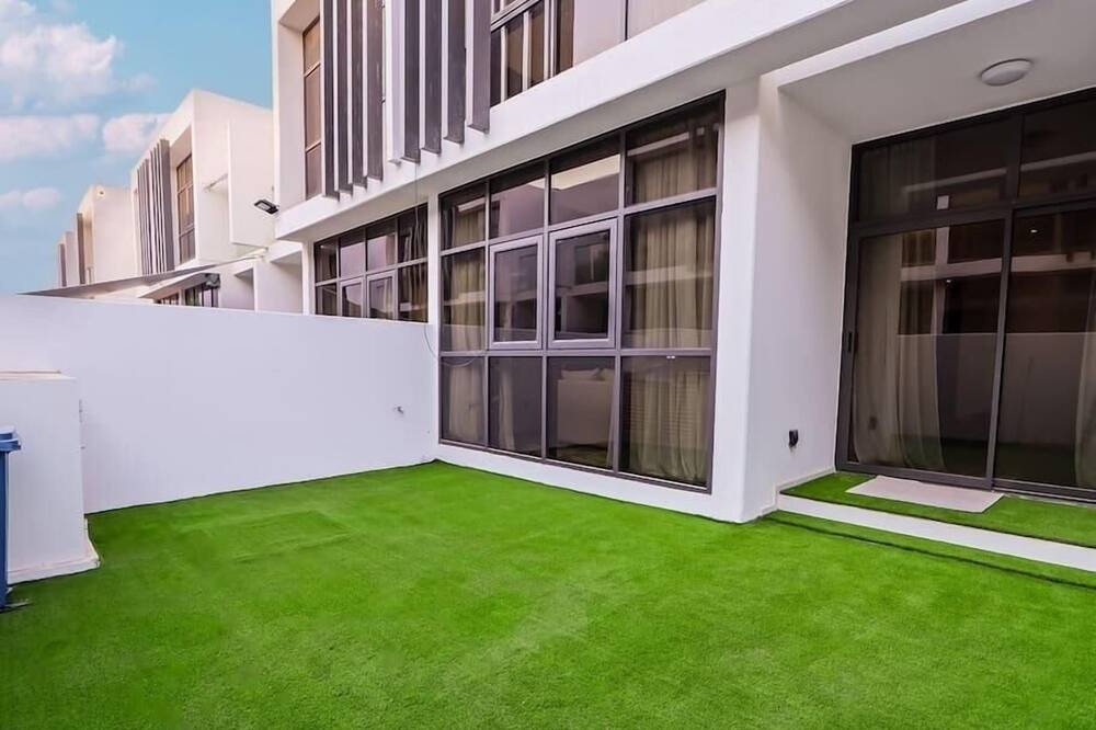 Photo of Outdoor in Dubai