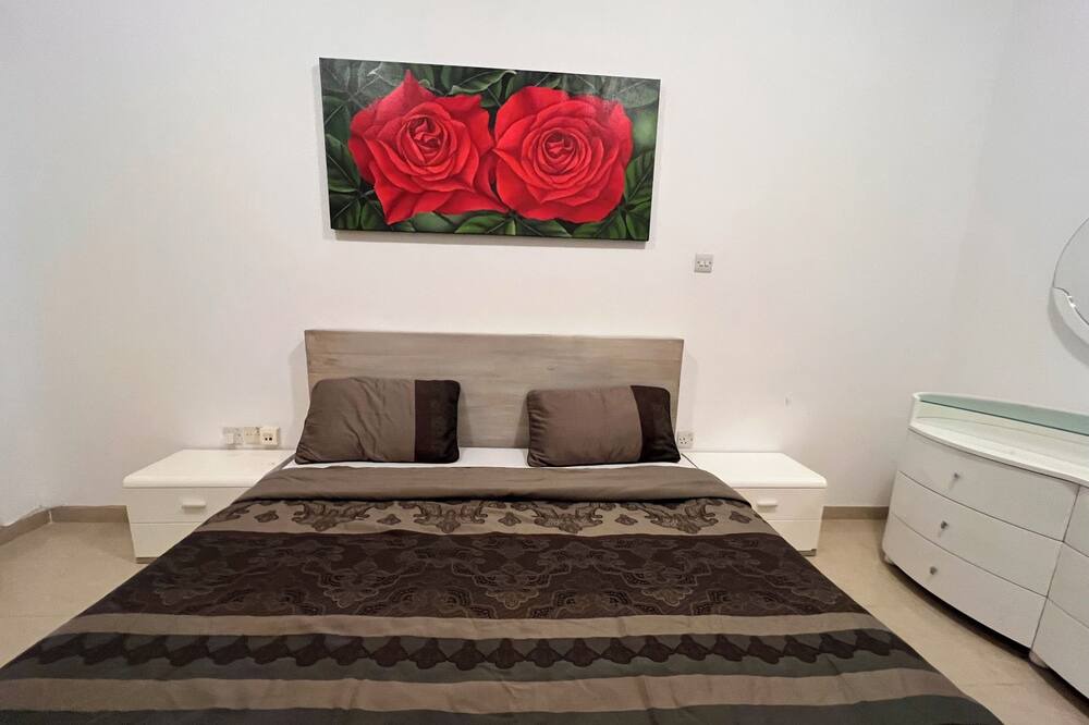 Photo of Bedroom in Al Hamra Village