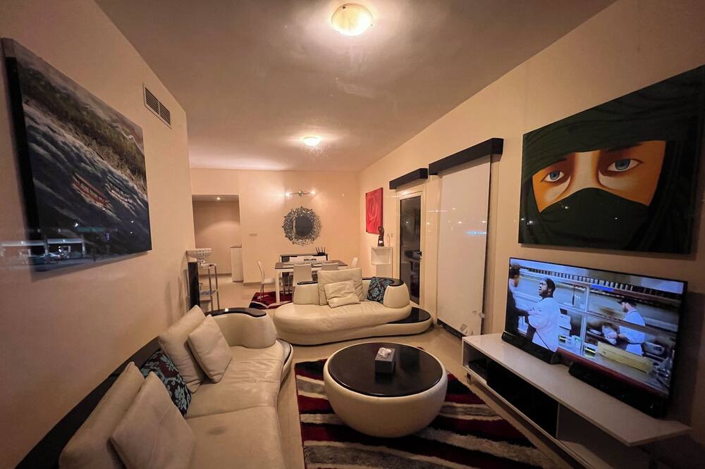Photo of Livingroom in Al Hamra Village