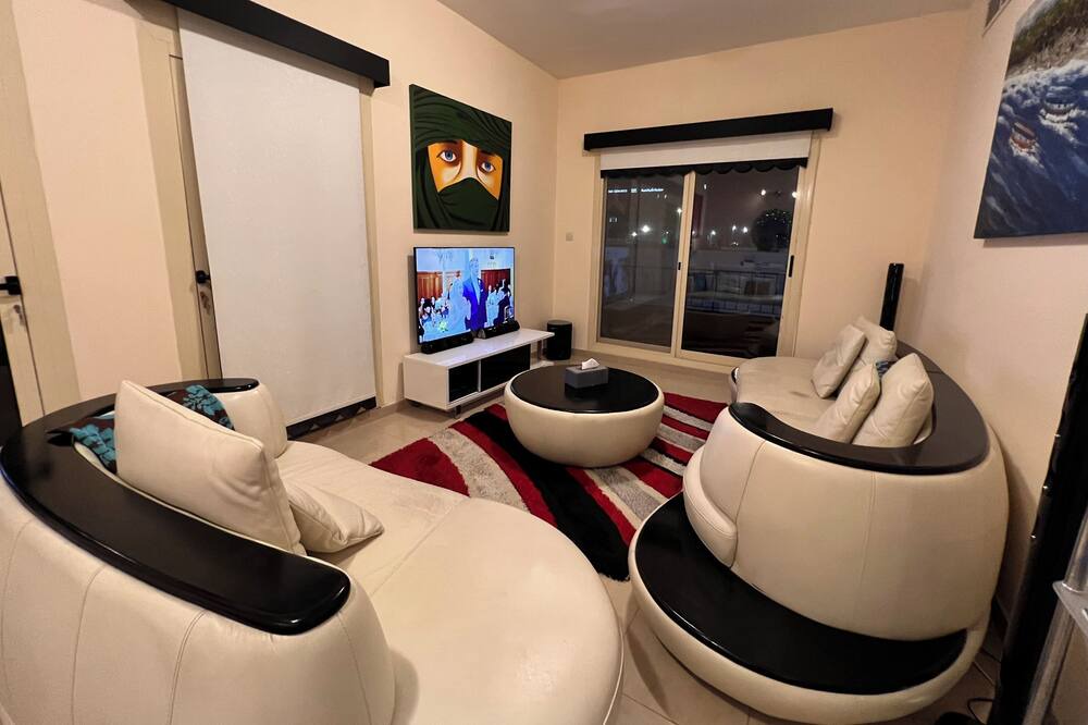 Photo of Livingroom in Al Hamra Village