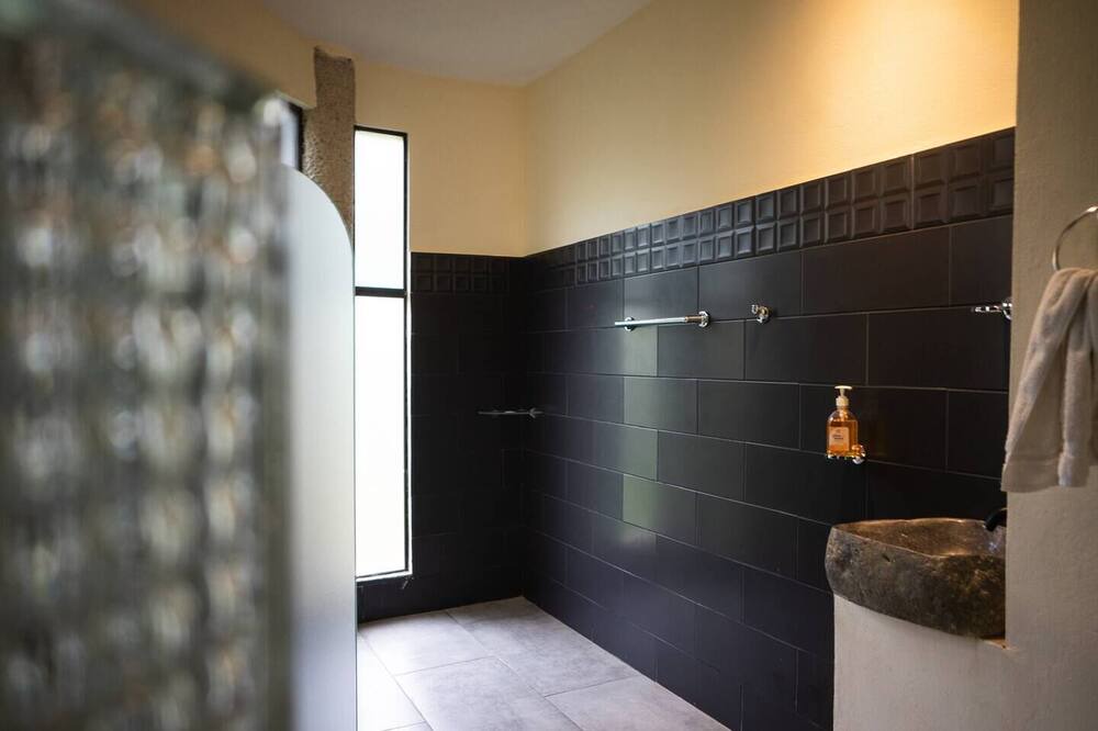 Photo of Bathroom in Coco