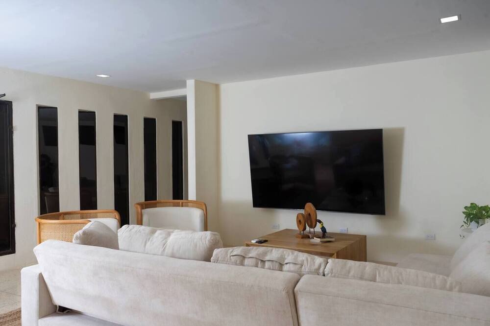 Photo of Livingroom in Coco