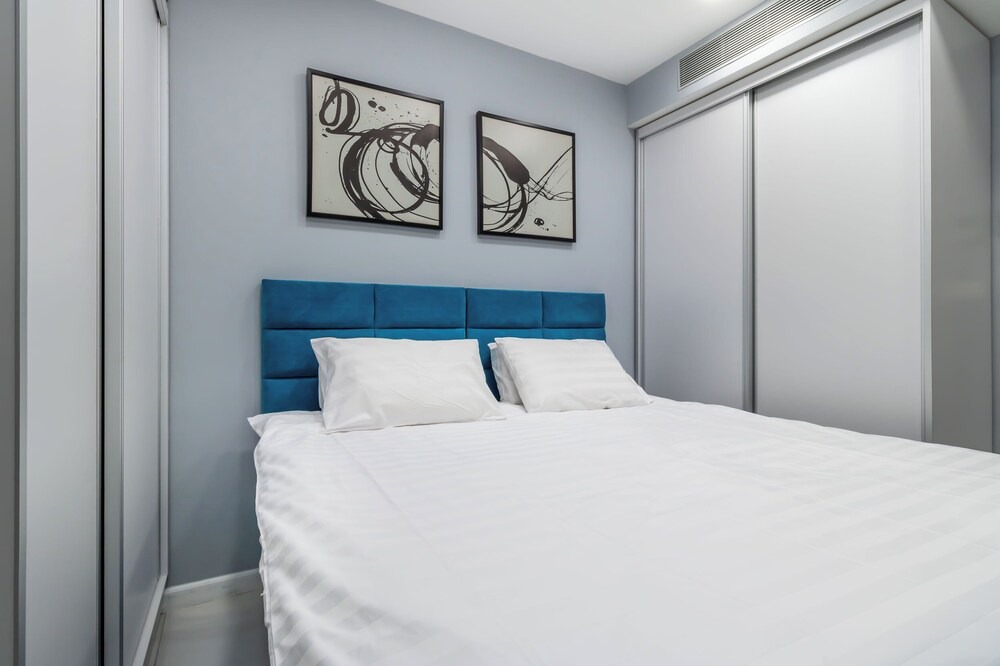 Photo of Bedroom in Yemin Moshe
