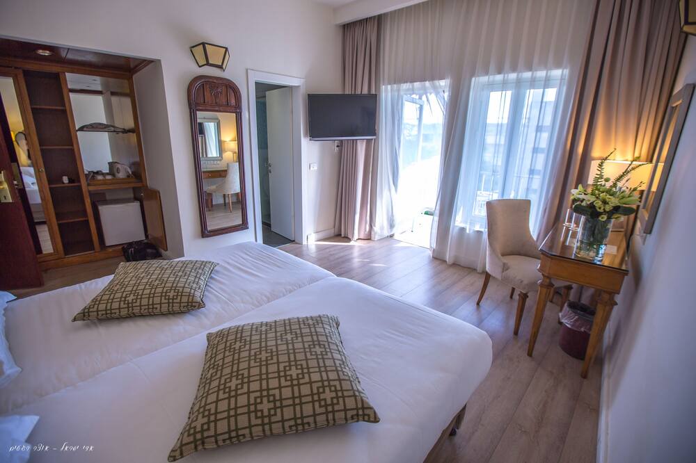 Photo of Bedroom in Ma'ale Hachamisha