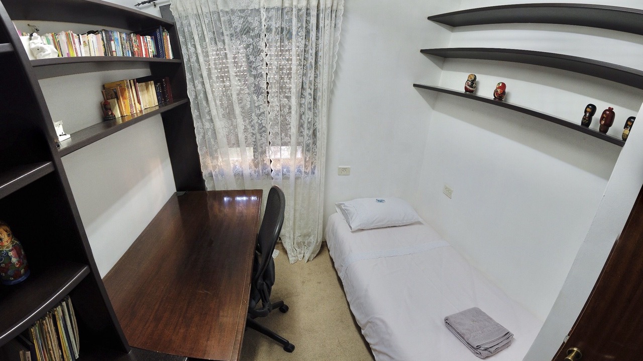Photo of Others in Kiryat Shmuel