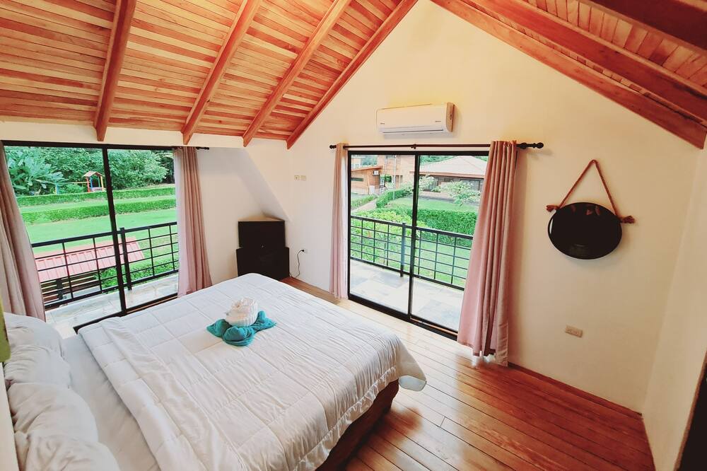 Photo of Bedroom in La Fortuna