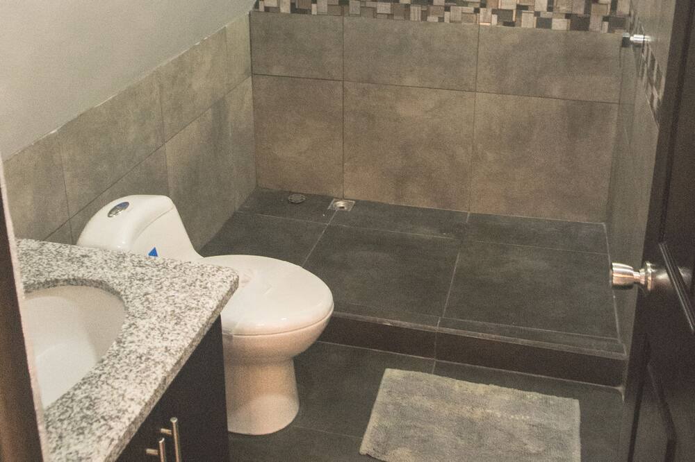 Photo of Bathroom in La Fortuna