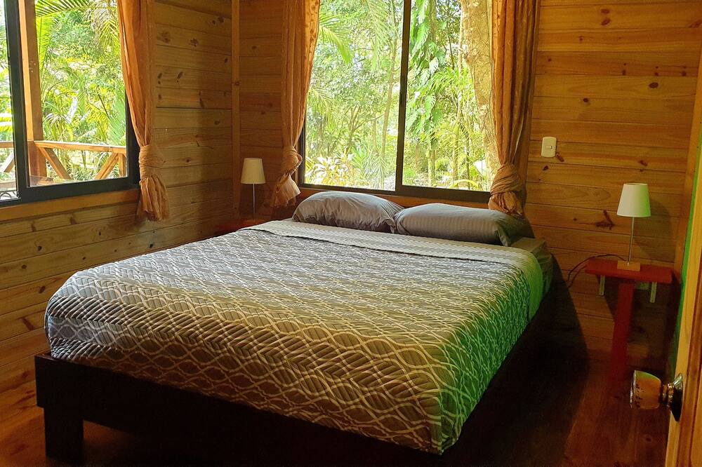 Photo of Bedroom in Uvita