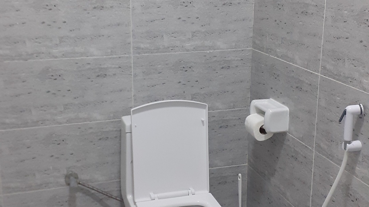 Photo of Bathroom in Duqm
