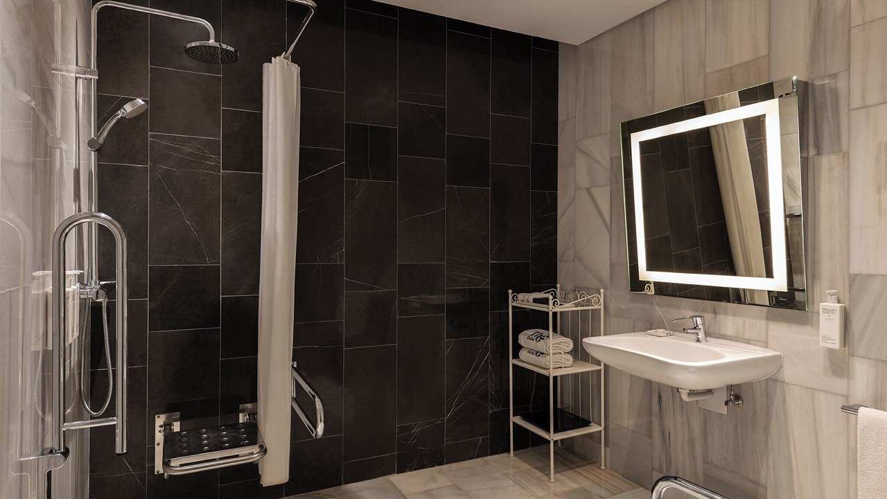 Photo of Bedroom in Palm Jumeirah