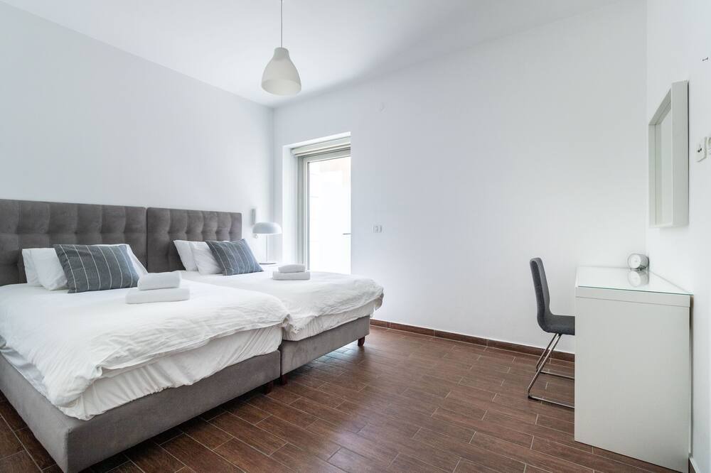 Photo of Bedroom in Nachlaot