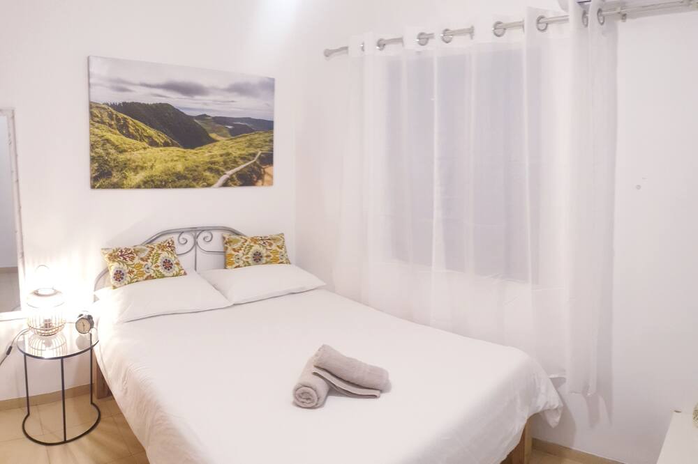 Photo of Bedroom in Poriya Illit