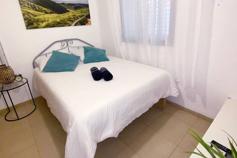 Photo of Bedroom in Poriya Illit
