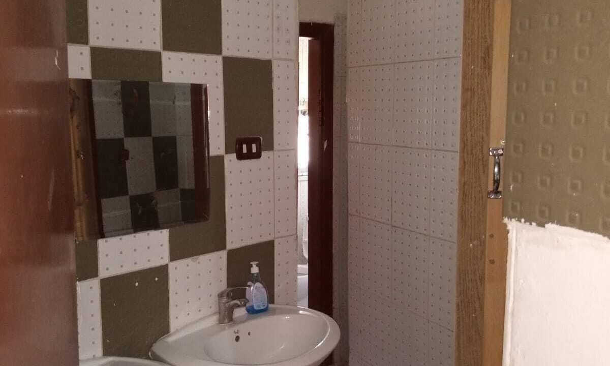 Photo of Bathroom in Jabal Al-Hussein