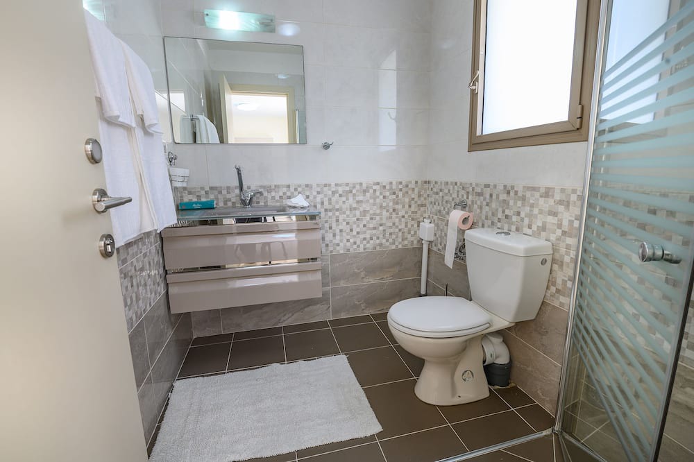 Photo of Bathroom in Rosh Pinna