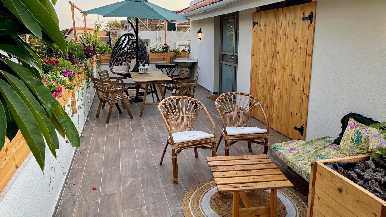 Photo of Patio Balcony in Ben Ami