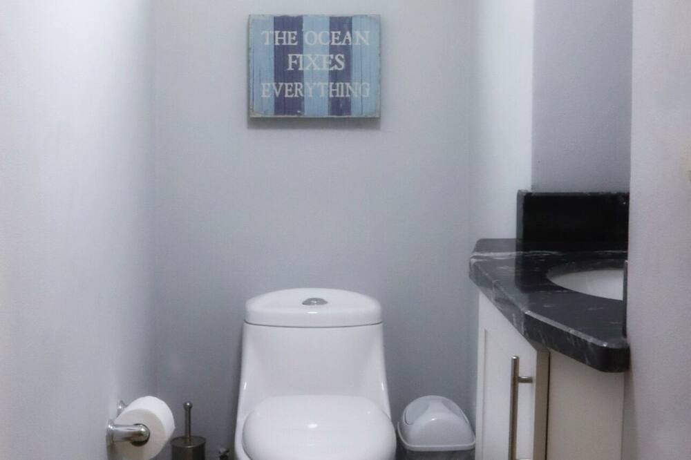 Photo of Bathroom in Coco