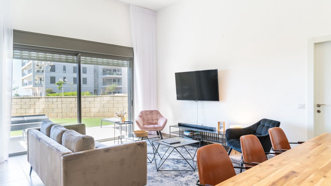 Photo of Livingroom in Nahariya