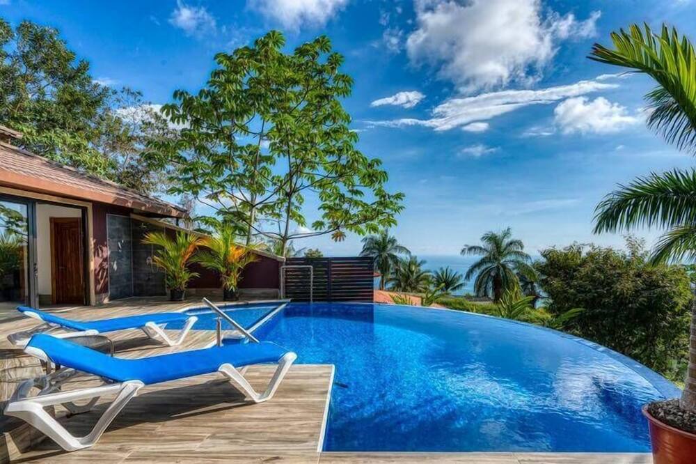 Photo of Outdoor in Dominical