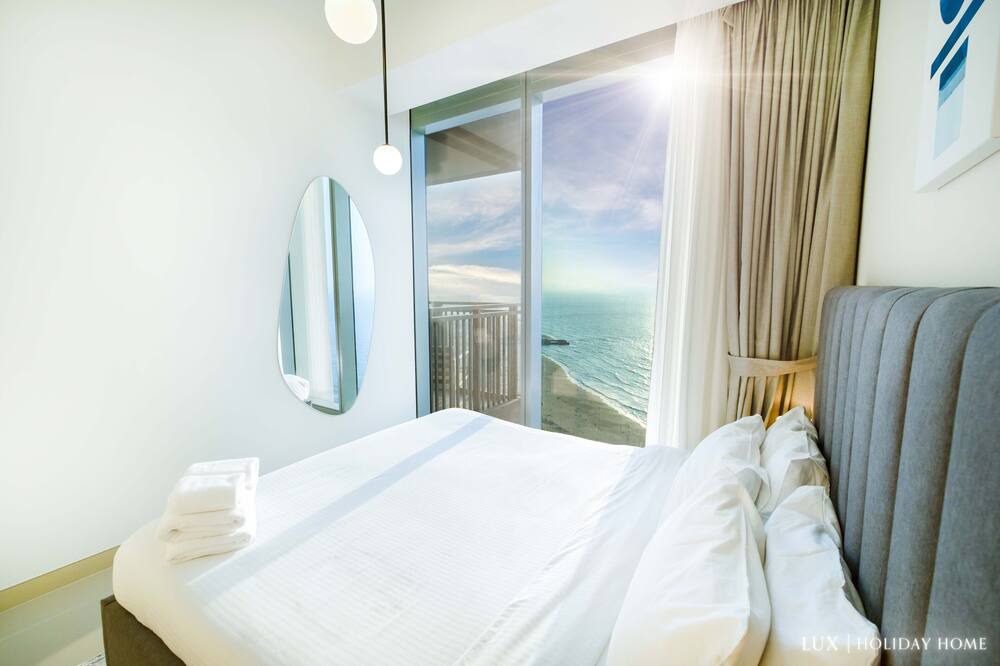 Photo of Bedroom in Al Sufouh 2