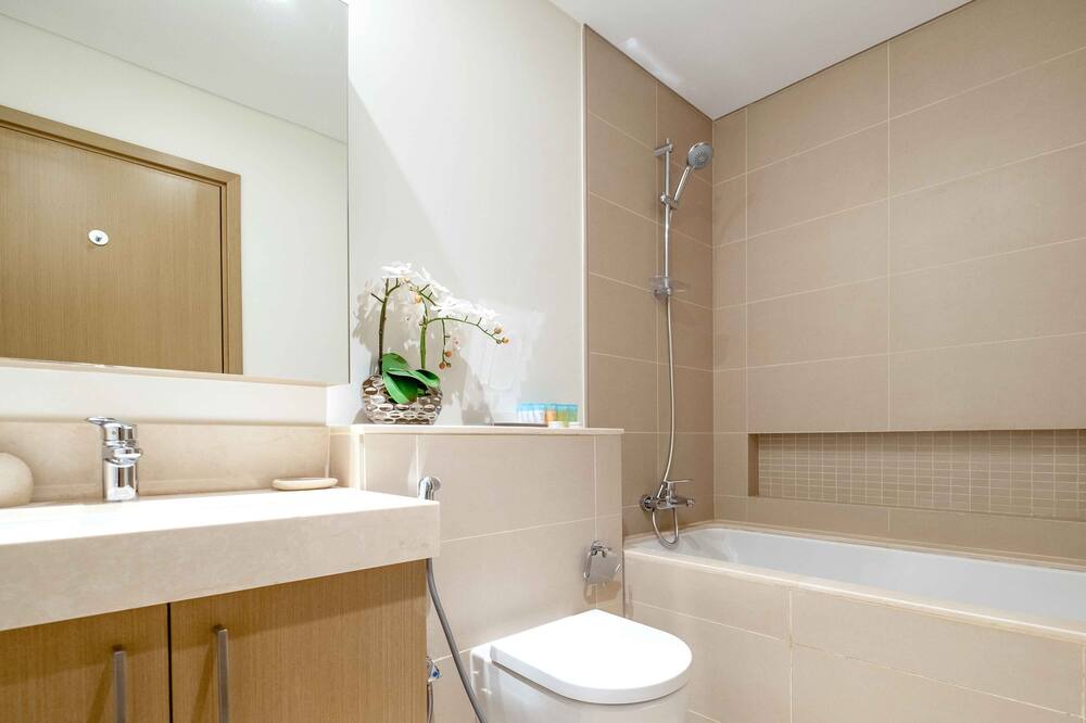 Photo of Bathroom in Al Sufouh 2