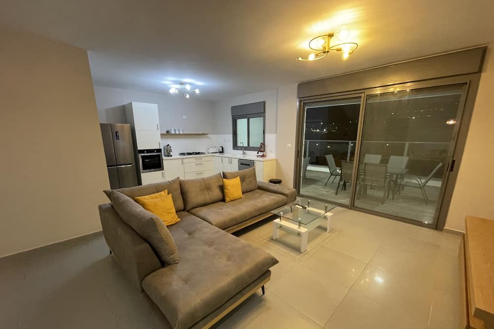 Photo of Livingroom in Afula