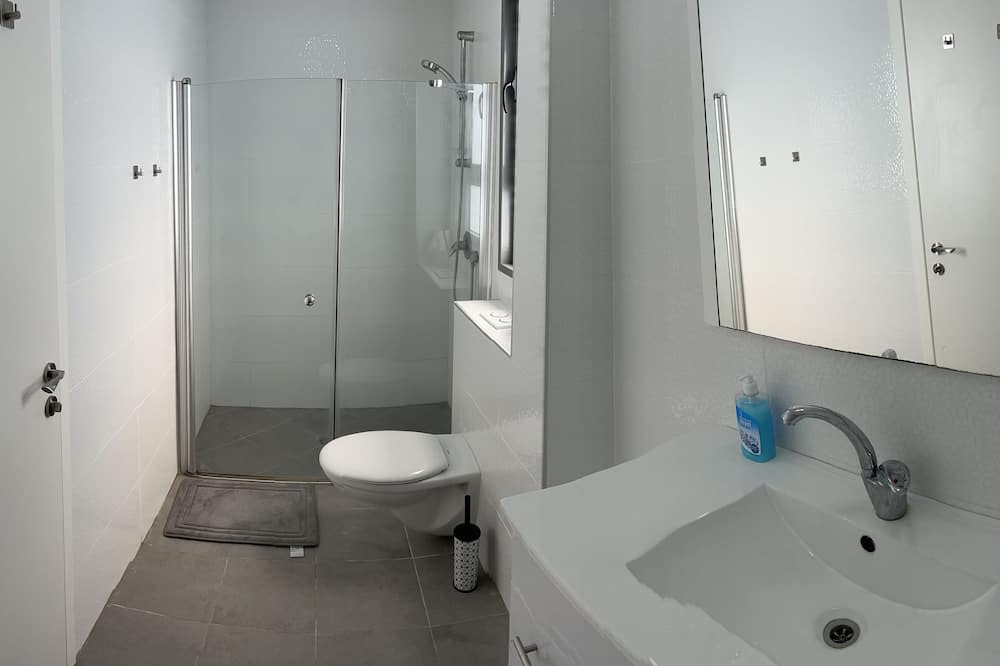 Photo of Bathroom in Afula